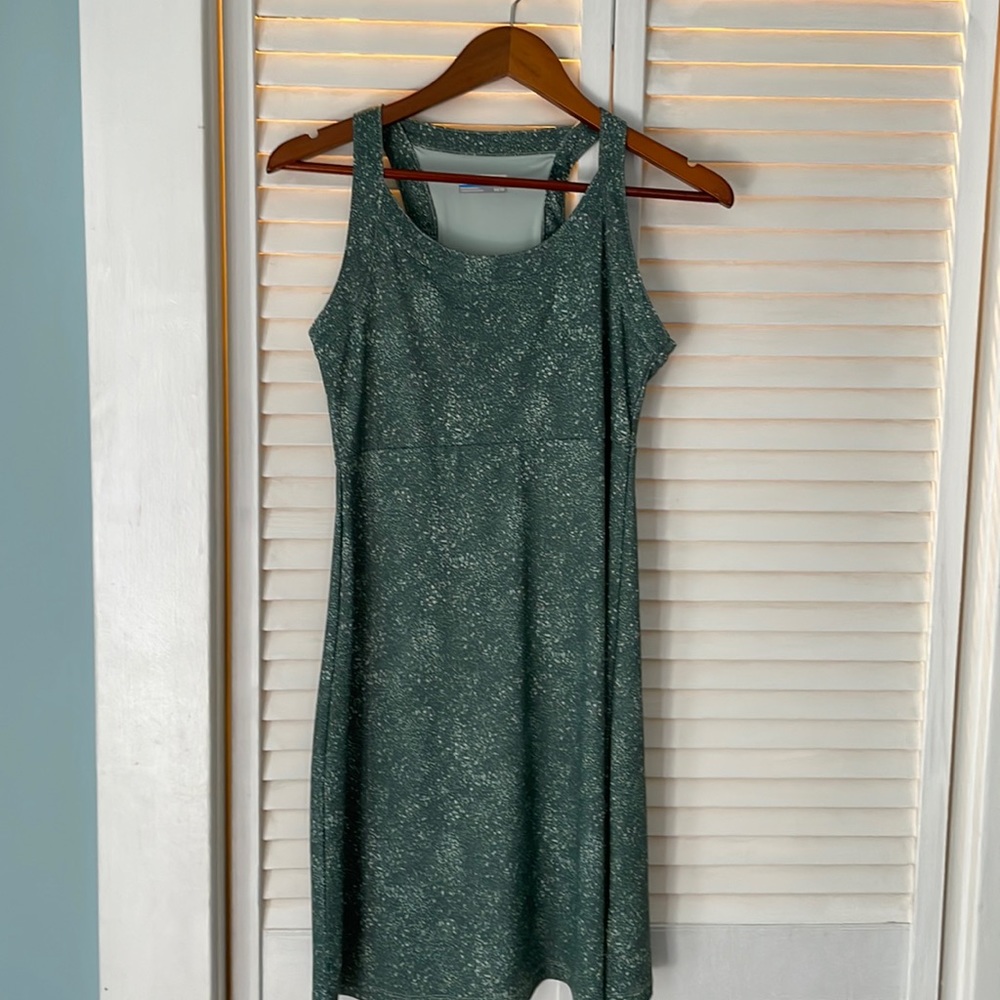 Columbia athletic/casual dress